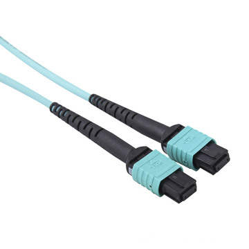 Патч-корд с оптическим кабелем MPO / MTP Om3 Aqua